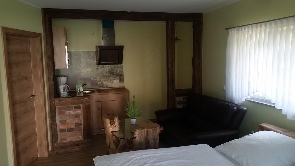 Ferienwohnung Am Muehlstein Люббен Экстерьер фото